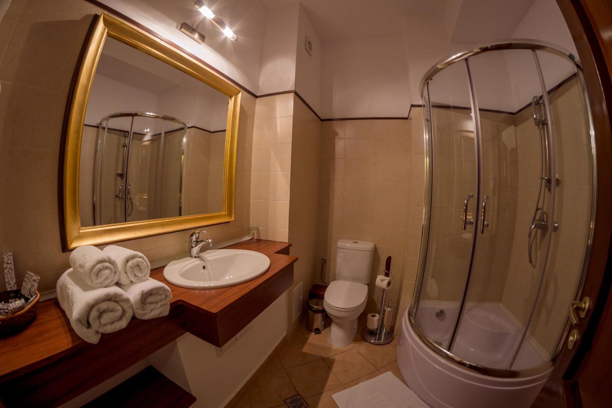 Emire Boutique Zarnesti Quarto foto