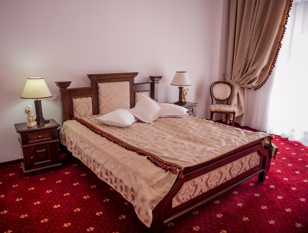 Emire Boutique Zarnesti Quarto foto